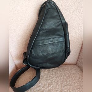 Healthy Back Bag: Ameribag - Black Leather